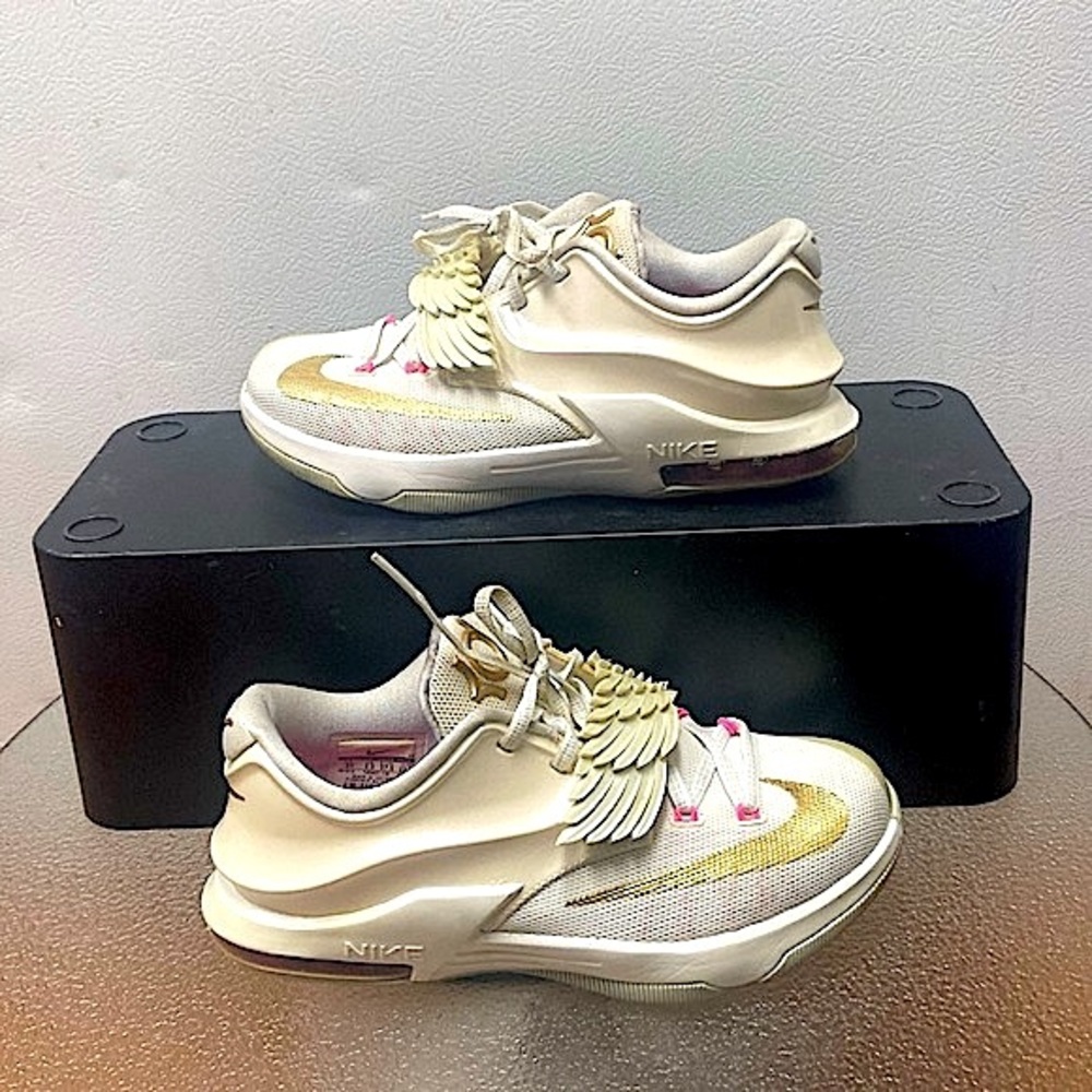NIKE ‘Aunt Pearl’ KD 7 - Women’s 7 / Kids 5